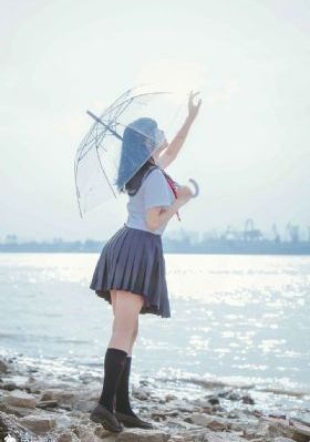 美女张开腿给男人桶爽_4K在线播放观看