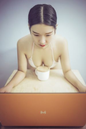 午夜黄色视频免费在线观看_1080高清在线